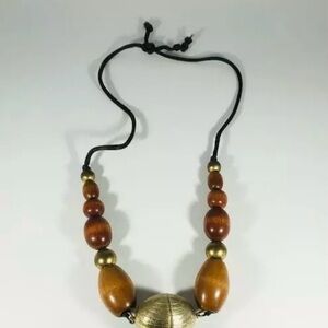 1974 Estee Lauder Sport Necklace Solid Perfume Compact